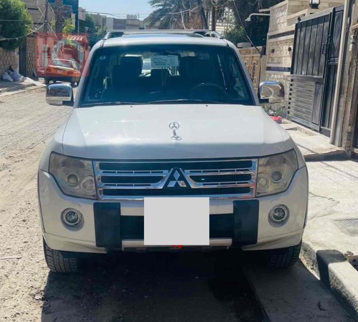 ميتسوبيشي باجيرو